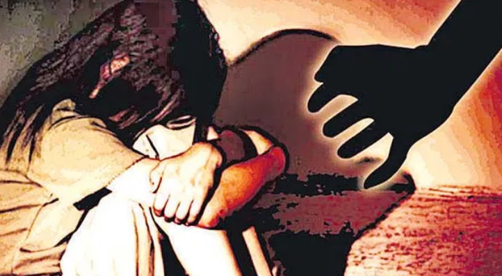 देवभूमि उत्तराखंड में ये क्या हो रहा! चार साल की मासूम से स्कूल में सामूहिक दुष्कर्म, तीनों आरोपी नाबालिग