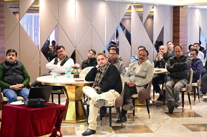 साइबर क्राइम और मिस इनफॉर्मेशन पर पी आर एस की कॉन्फ्रेंस