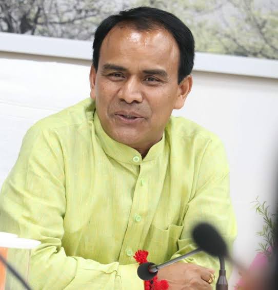 जिला चिकित्सालय पौड़ी की व्यवस्थाएं चाक-चौबंद- डॉ. धन सिंह रावत