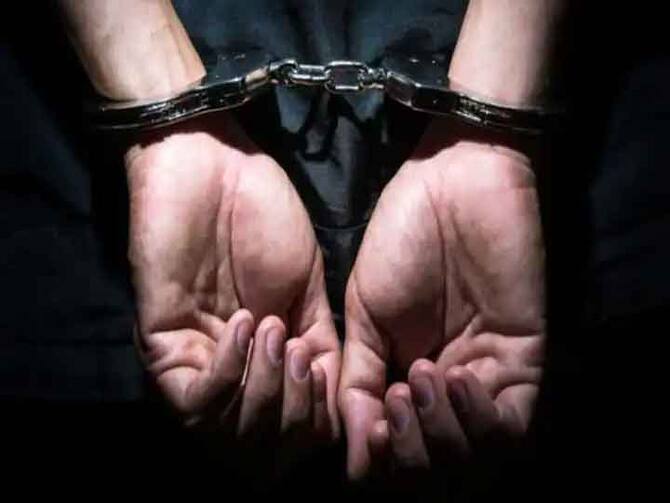 एम्स बिलासपुर में तीमारदारों का बैग चोरी करने वाले दो आरोपी गिरफ्तार, 43,340 रुपये और मोबाइल बरामद