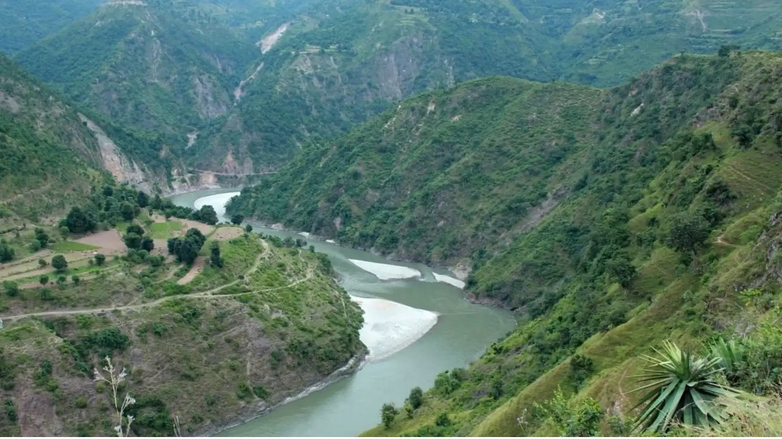 किशाऊ बांध परियोजना पर ऐतिहासिक समझौता: उत्तराखंड को मिलेगी बिजली की बड़ी राहत, छह राज्यों के बीच बनी सहमति