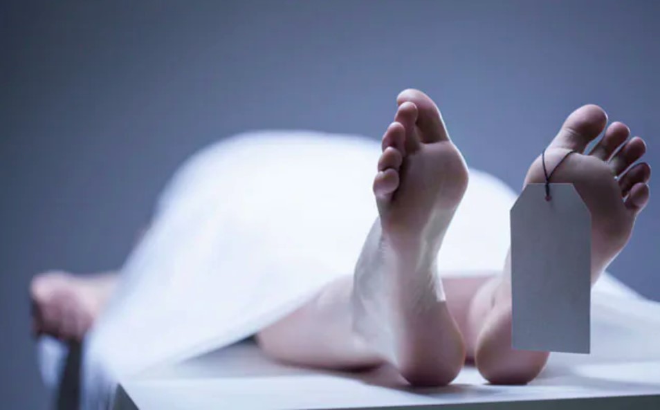 आगरा में मेले से लापता 16 वर्षीय किशोरी का शव पेड़ से लटका मिला